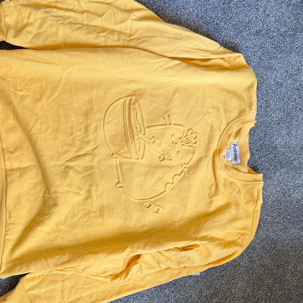 Pusheen Yellow medium Sweatshirt